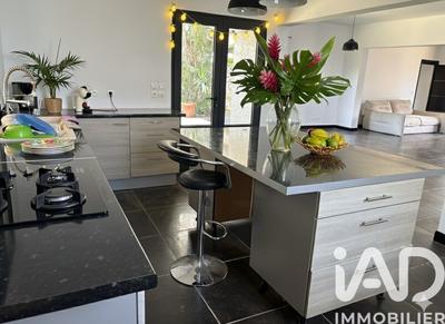 Maison - 160 m² - 5 pièces