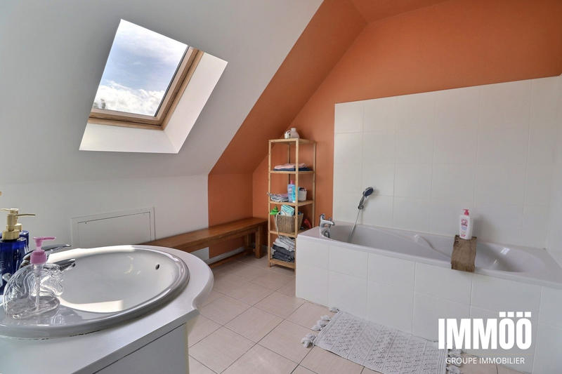 Maison - 134 m² - 5 pièces