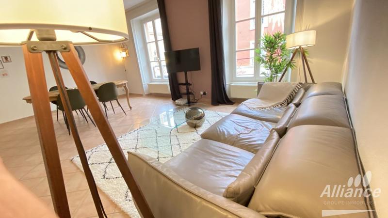 Appartement - 70 m² - 3 pièces