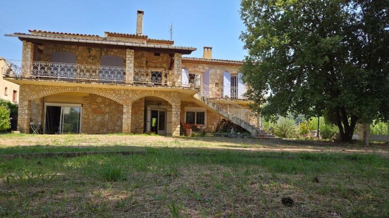 Maison - 368 m² - 12 pièces