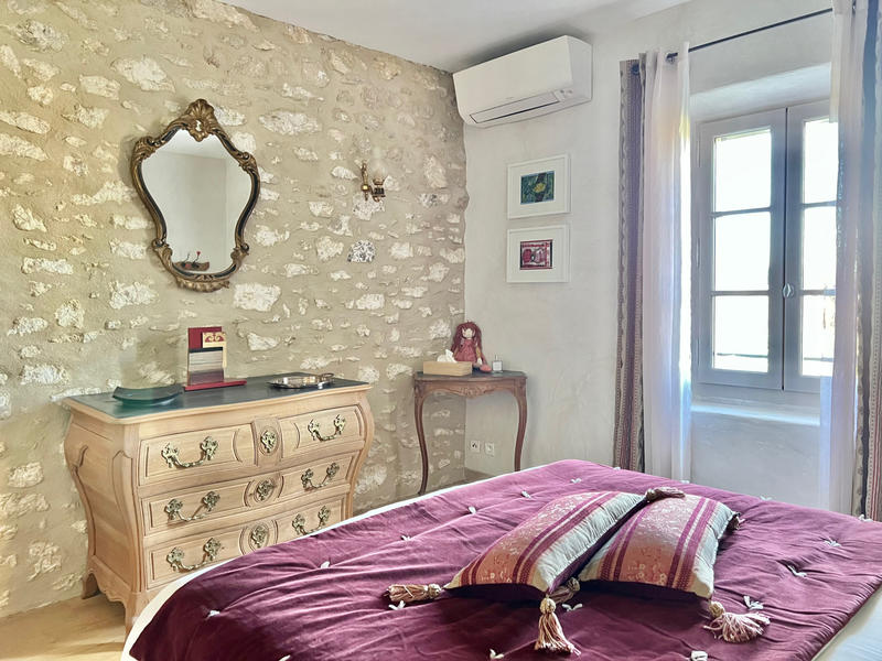 Mas - 362 m² - 8 pièces