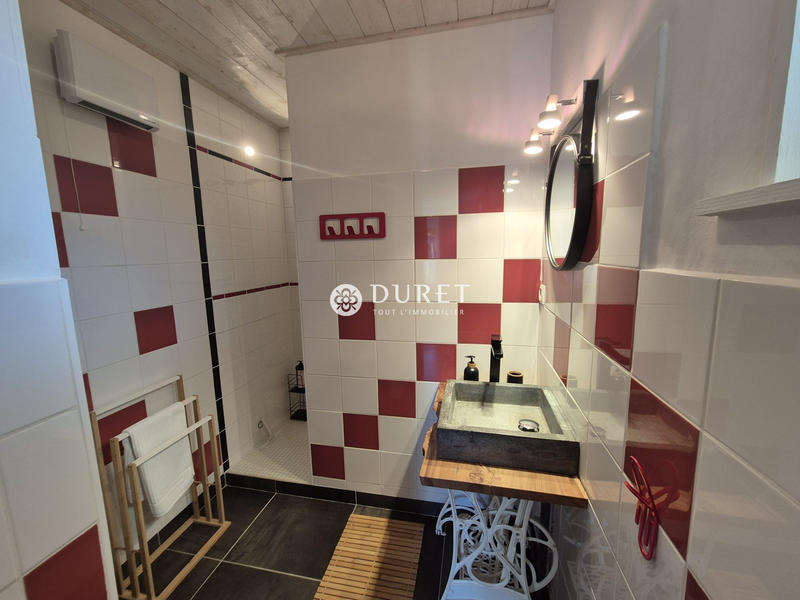 Villa - 359 m² - 11 pièces