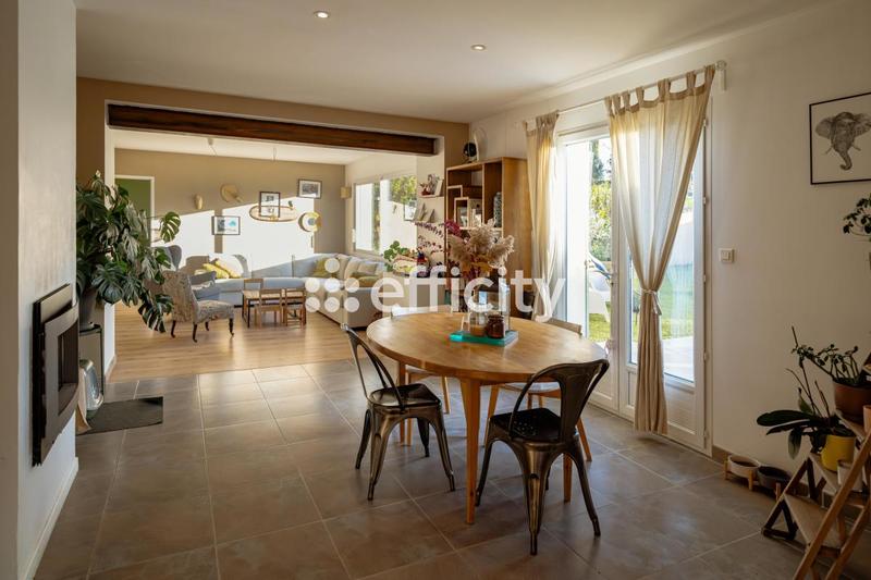 Villa - 150 m² - 5 pièces