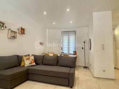 Maison de ville - 117 m² - 5 pièces