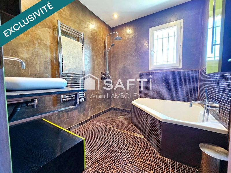 Maison - 128 m² - 6 pièces