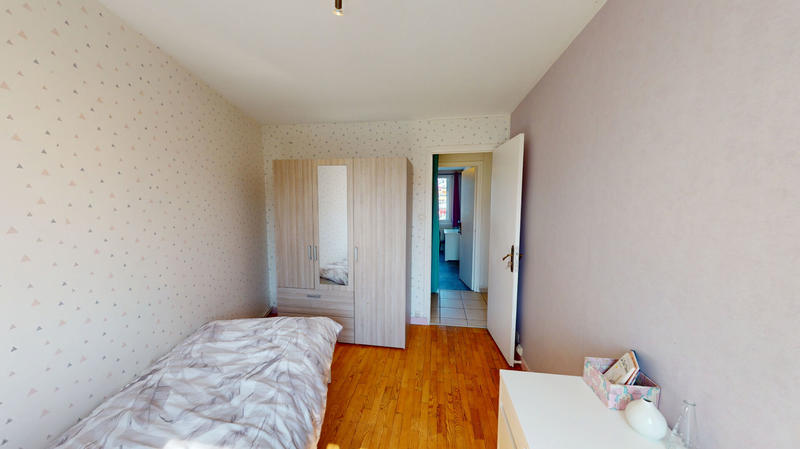 Appartement - 70 m² - 4 pièces