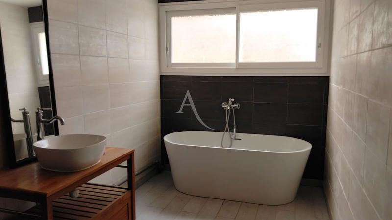 Maison - 148 m² - 5 pièces