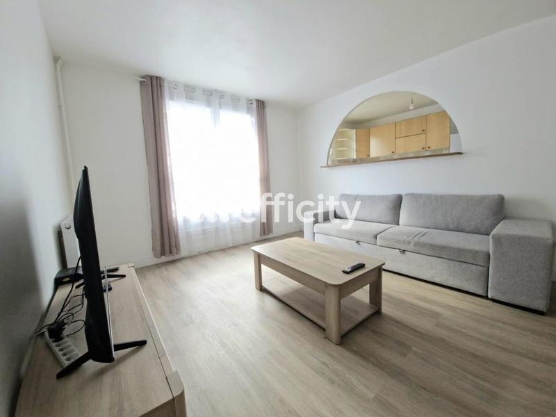 Appartement - 95 m² - 5 pièces