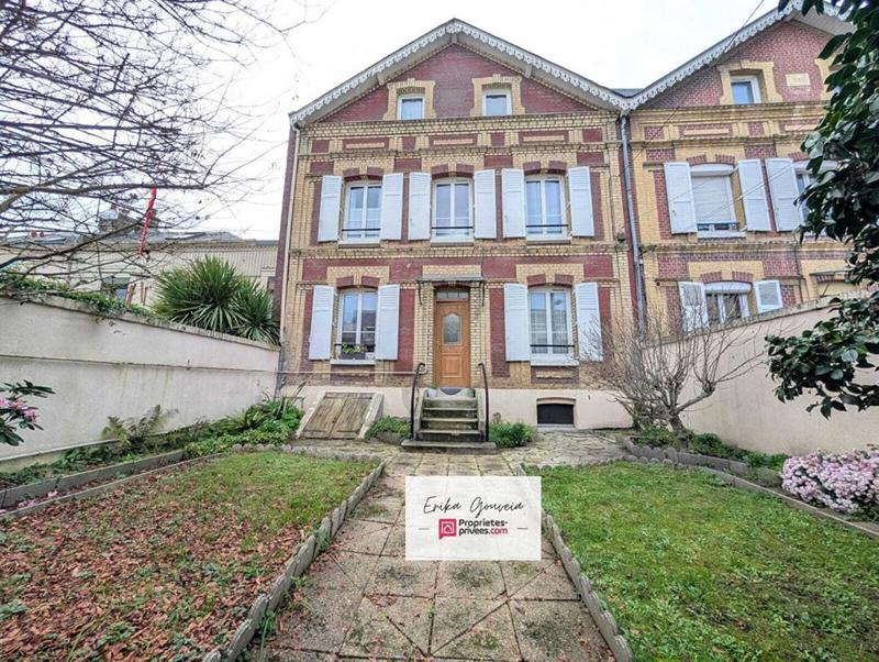Maison - 89 m² - 5 pièces