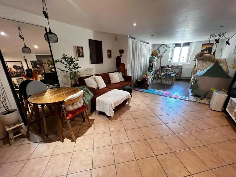 Maison - 145 m² - 5 pièces