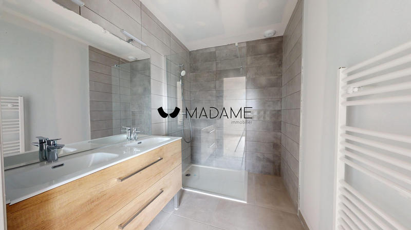 Villa - 106 m² - 4 pièces