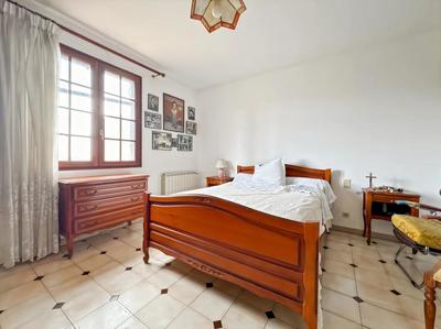 Maison - 157 m² - 7 pièces