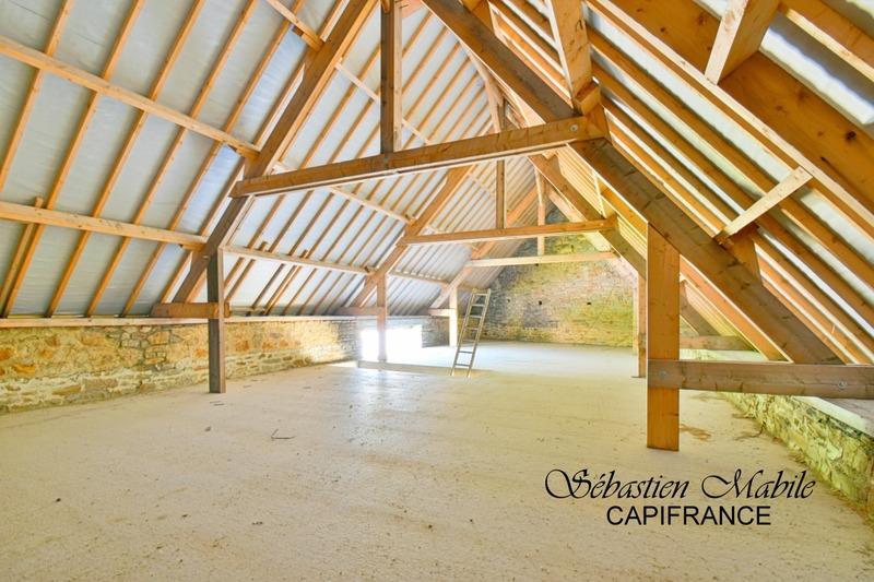 Maison - 380 m² - 8 pièces