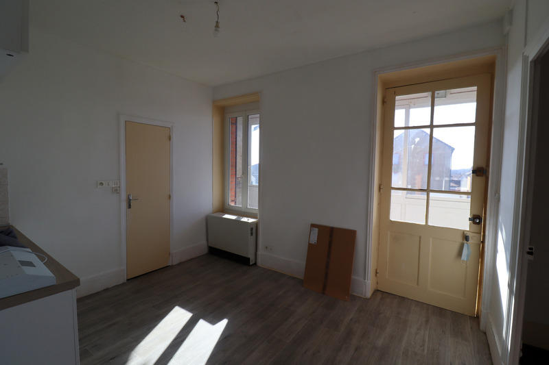 Immeuble - 274 m² - 14 pièces
