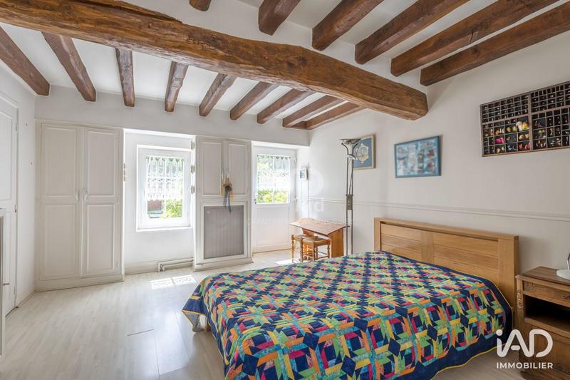 Maison - 185 m² - 8 pièces