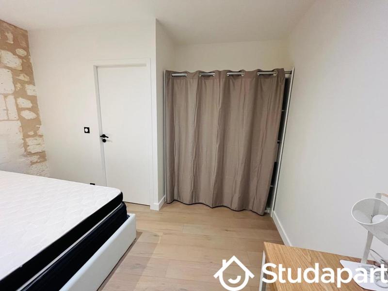 Chambre - 31 m² - 1 pièce