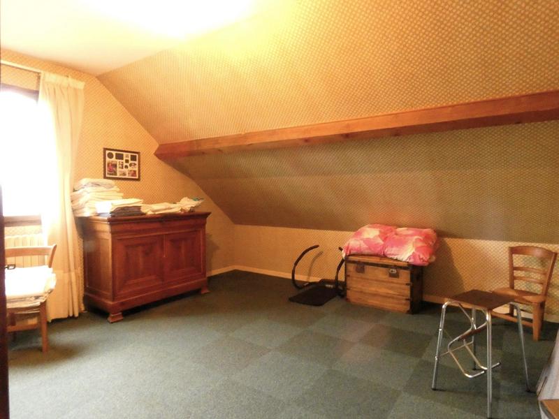 Maison traditionnelle - 176 m² - 7 pièces