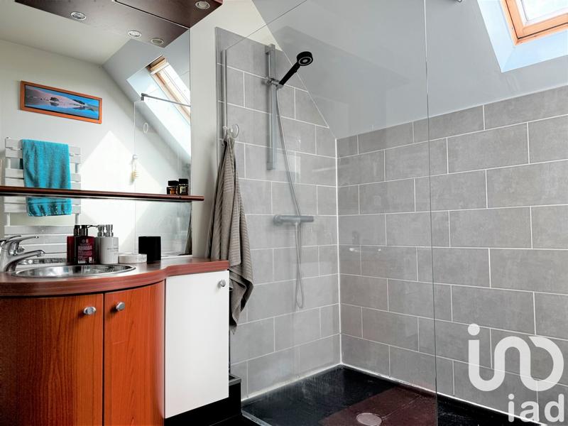 Maison - 142 m² - 7 pièces