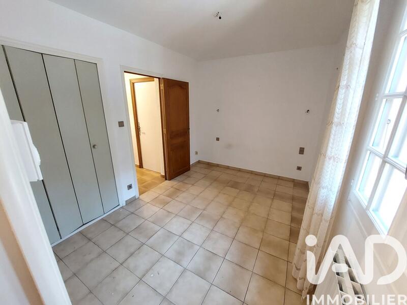Maison - 150 m² - 8 pièces