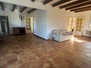 Maison - 258 m² - 8 pièces