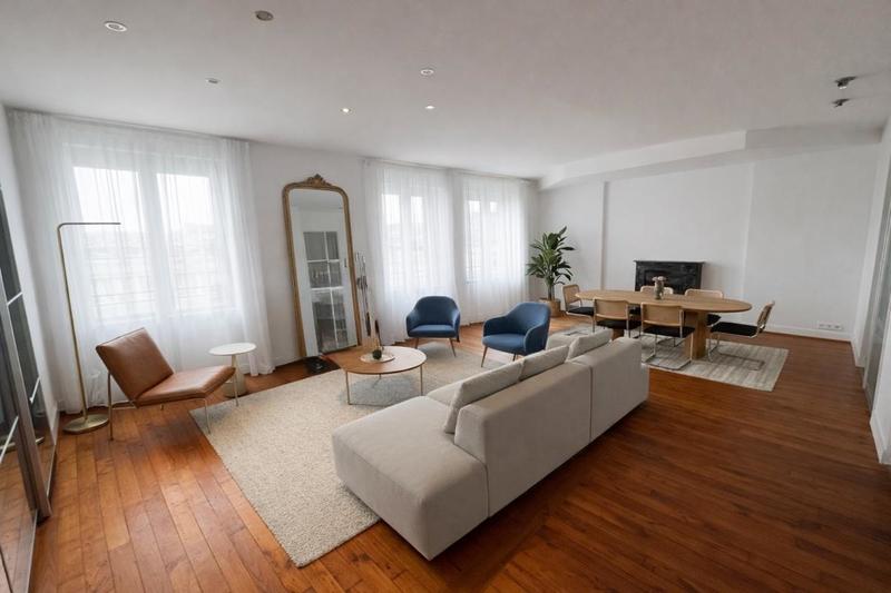 Appartement - 97 m² - 5 pièces