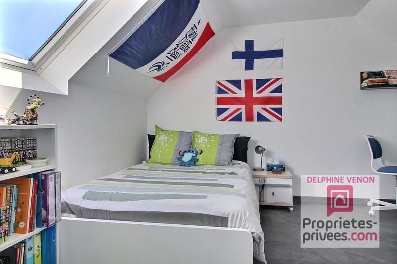 Maison - 211 m² - 6 pièces