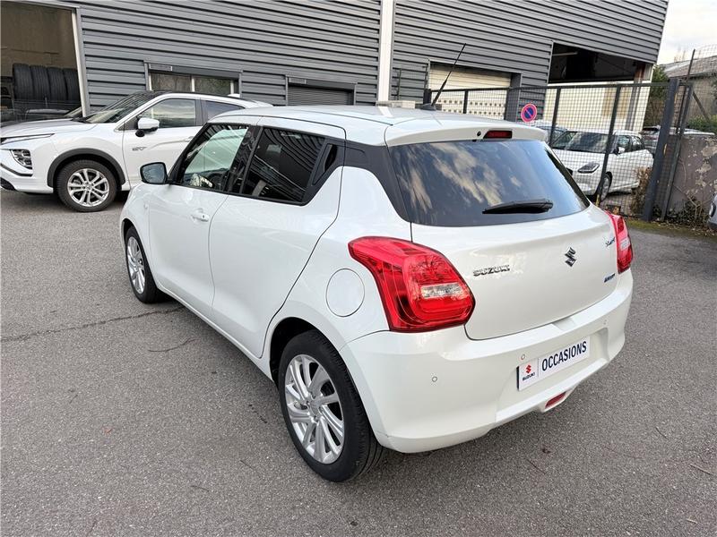 Suzuki Swift III 1.2 Dualjet Hybrid Privilège