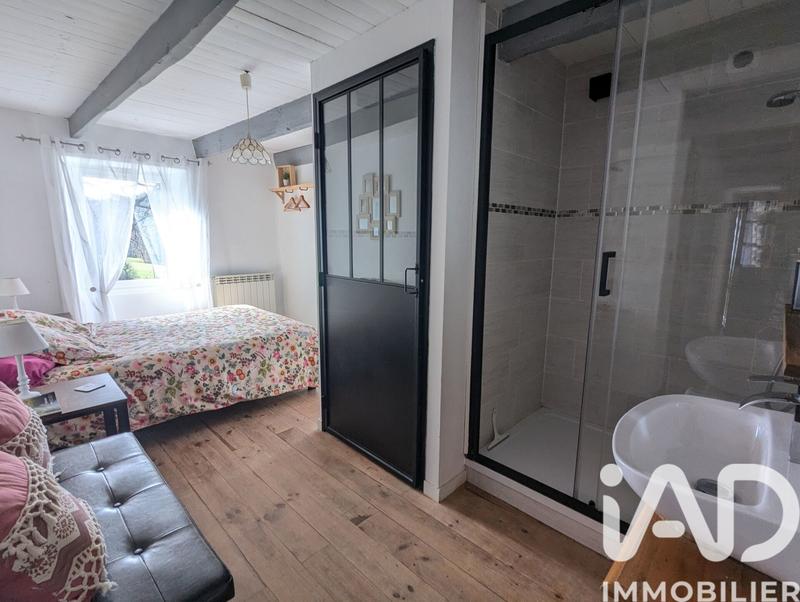 Maison - 210 m² - 4 pièces