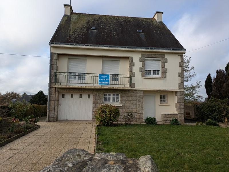 Maison - 95 m² - 4 pièces