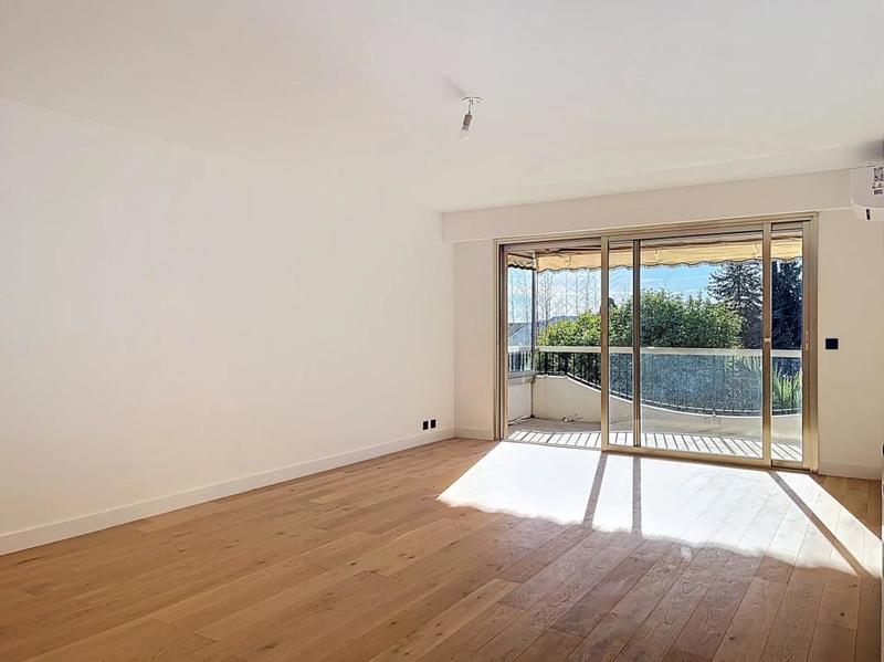 Appartement - 83 m² - 3 pièces