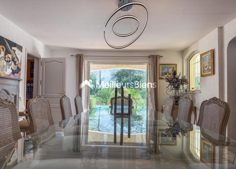 Maison de campagne - 268 m² - 8 pièces