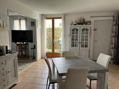 Appartement - 49 m² - 3 pièces