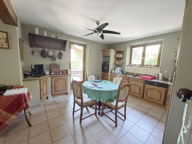 Maison - 190 m² - 7 pièces