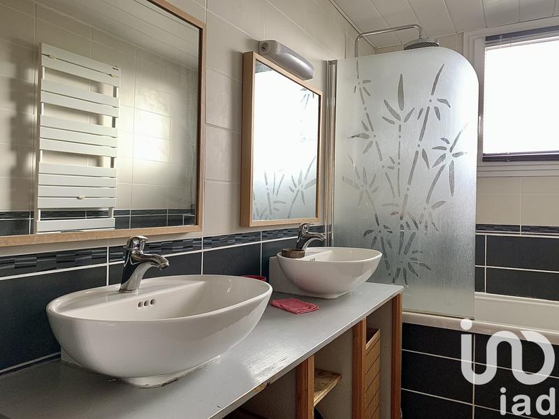 Maison - 146 m² - 7 pièces