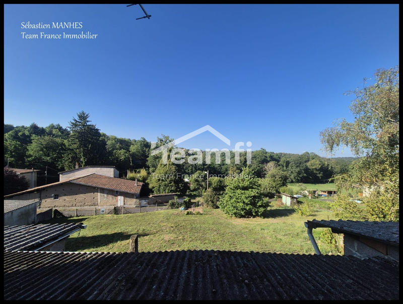 Maison - 90 m² - 6 pièces