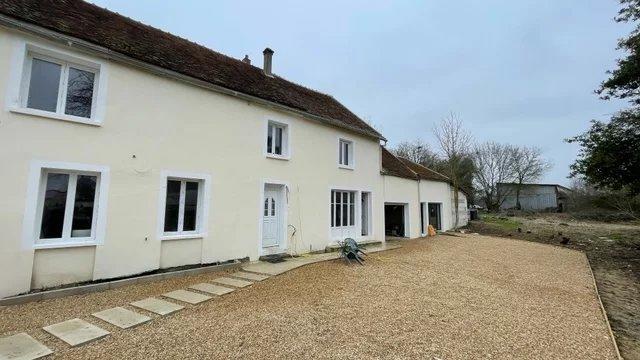 Maison - 242 m² - 7 pièces