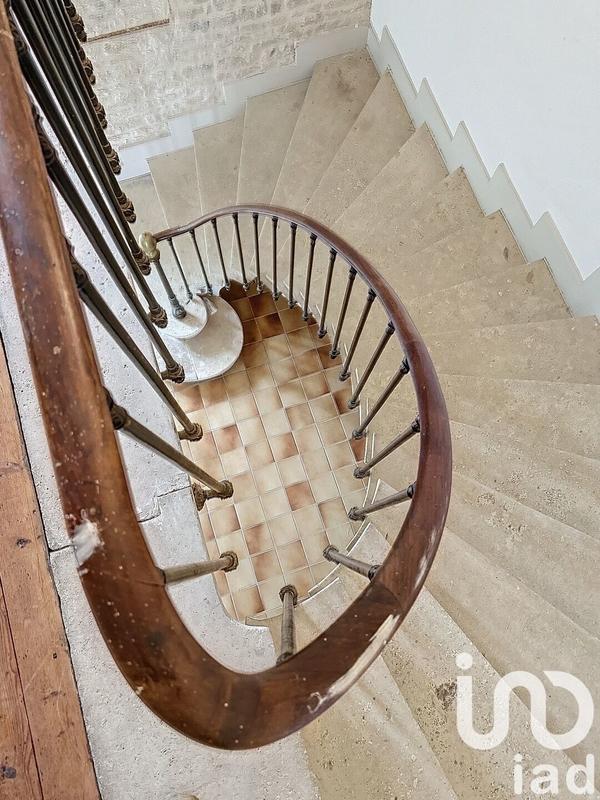 Maison - 540 m² - 14 pièces