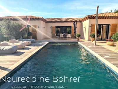 Villa - 165 m² - 5 pièces