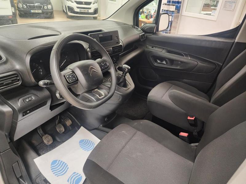 Renault Trafic Fg II L1h1 2.0 Dci 90ch 08 Places