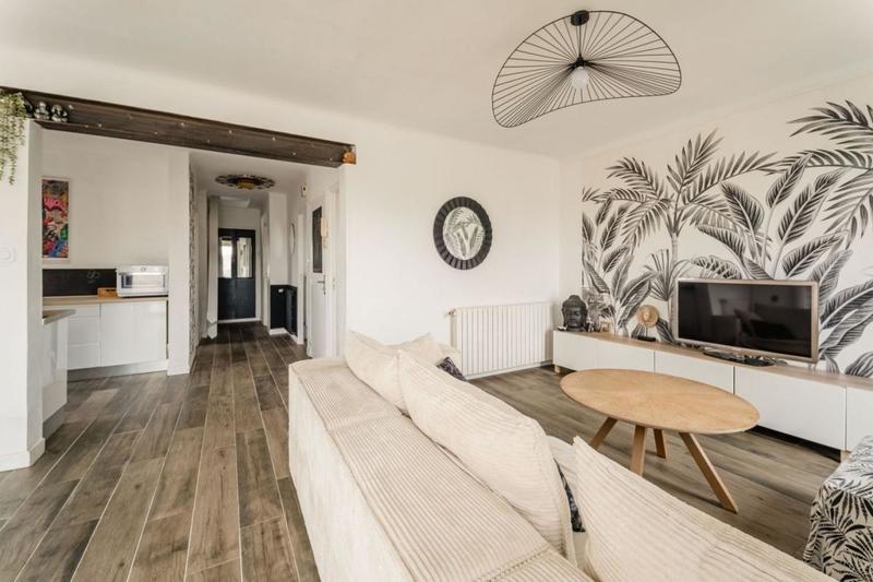 Appartement - 91 m² - 4 pièces