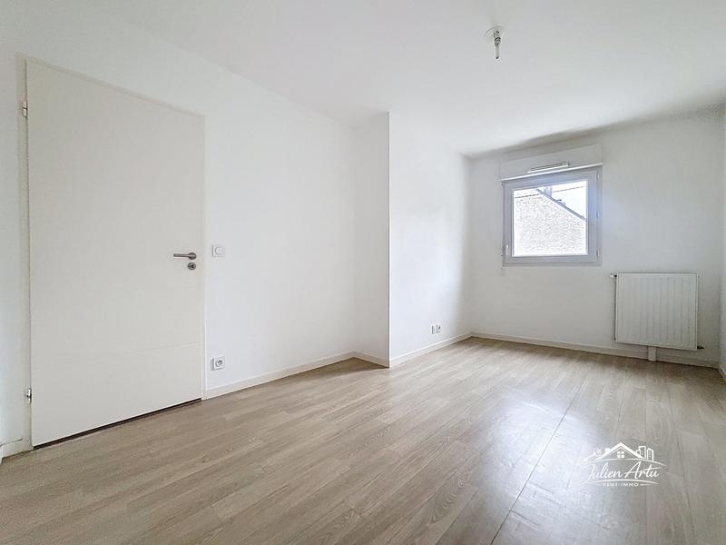 Appartement - 67 m² - 4 pièces