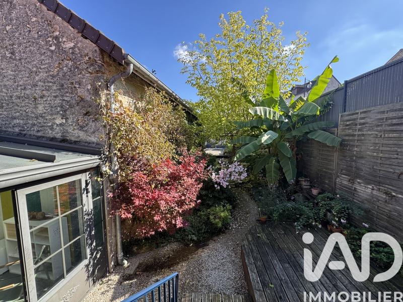 Maison - 315 m² - 8 pièces