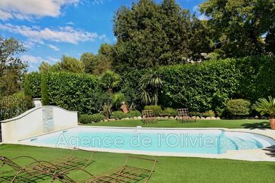 Villa - 130 m² - 4 pièces