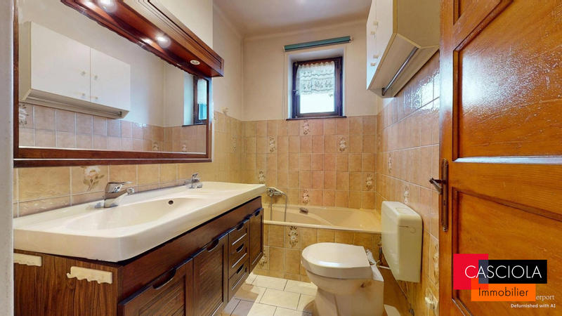 Maison - 146 m² - 7 pièces