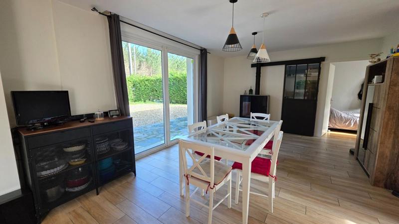 Maison - 159 m² - 8 pièces