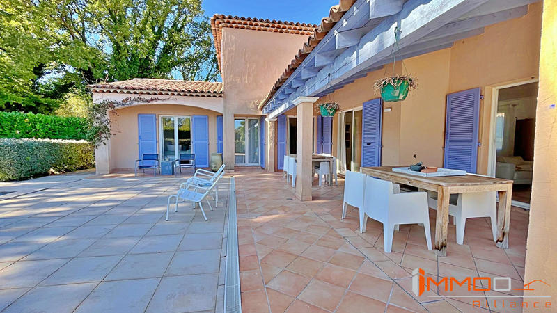 Villa - 174 m² - 6 pièces