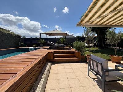 Maison - 122 m² - 6 pièces