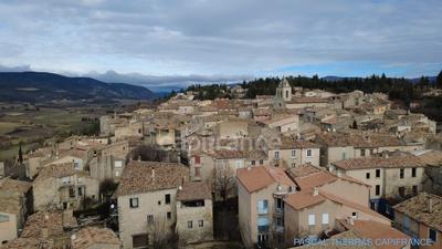 Maison de village - 100 m² - 4 pièces