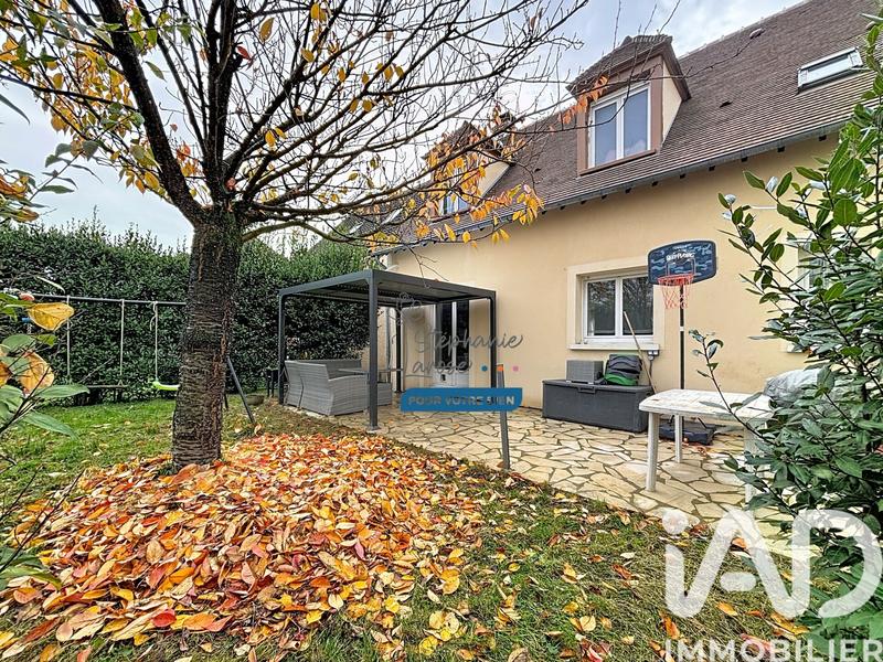 Maison - 140 m² - 5 pièces