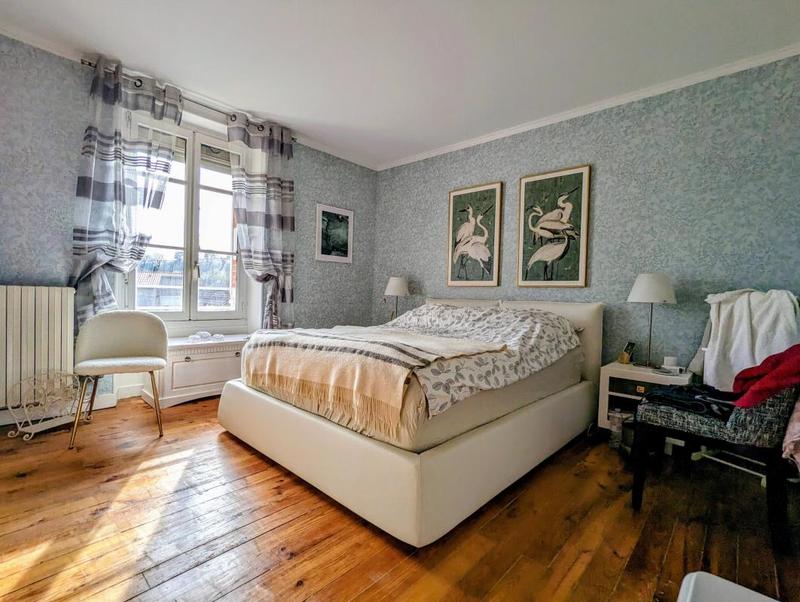 Maison - 160 m² - 7 pièces